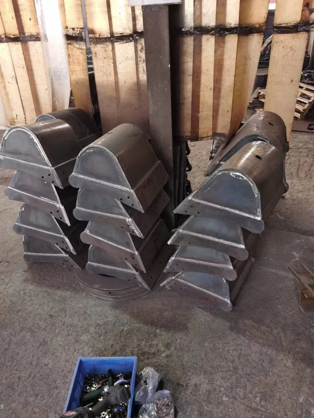 Digger Bucket Excavator Accessories Mobile Crane Part for Concrete